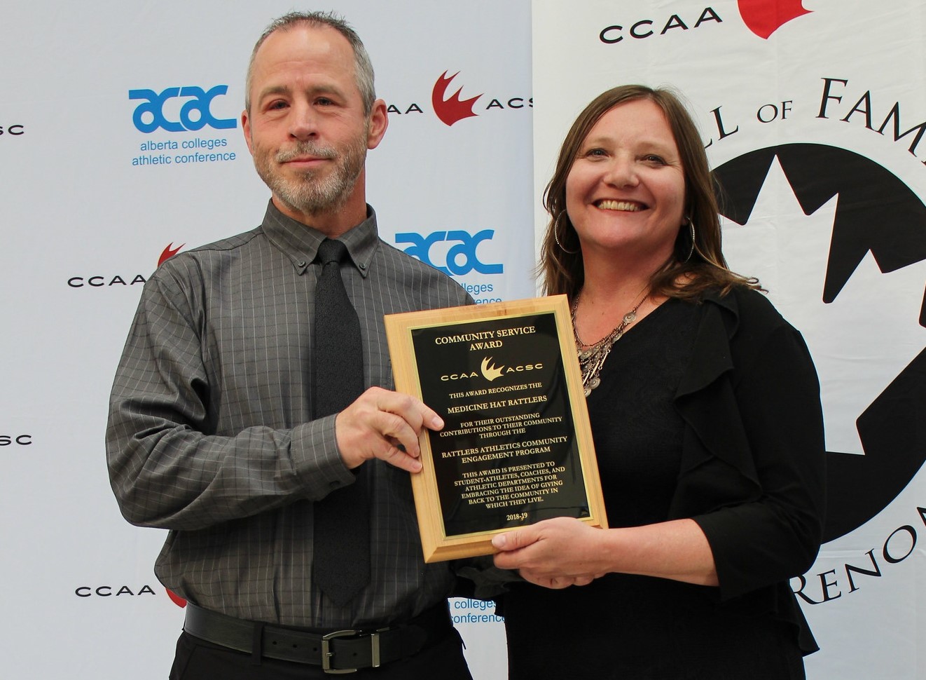 Medicine Hat earns Community Service Award