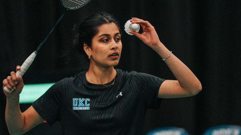Top Contenders Shine on Day 1 at the CCAA Badminton Championship