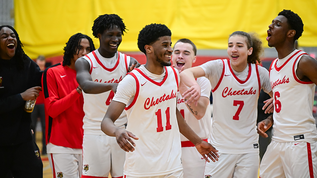 Br&eacute;beuf and Vanier heading to the CCAA Bronze Medal Showdown