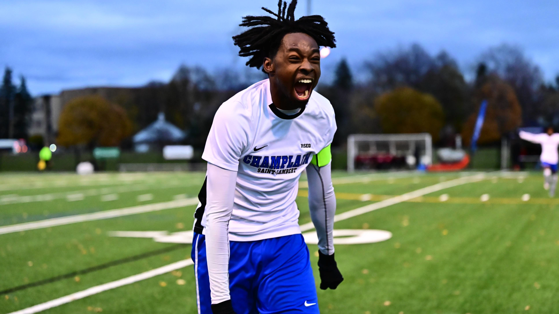 Champlain Cavaliers and Humber Hawks advance to the CCAA Men's Soccer Final
