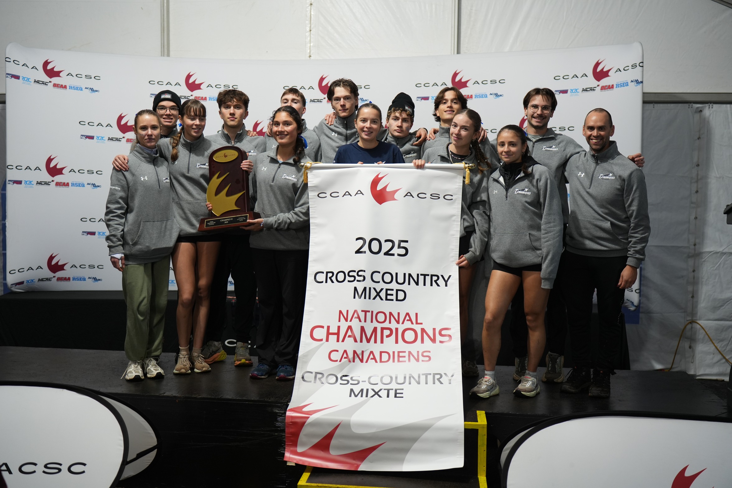 Les Dynamiques du C&eacute;gep Sainte-Foy captures Mixed Team Title at Brookvale